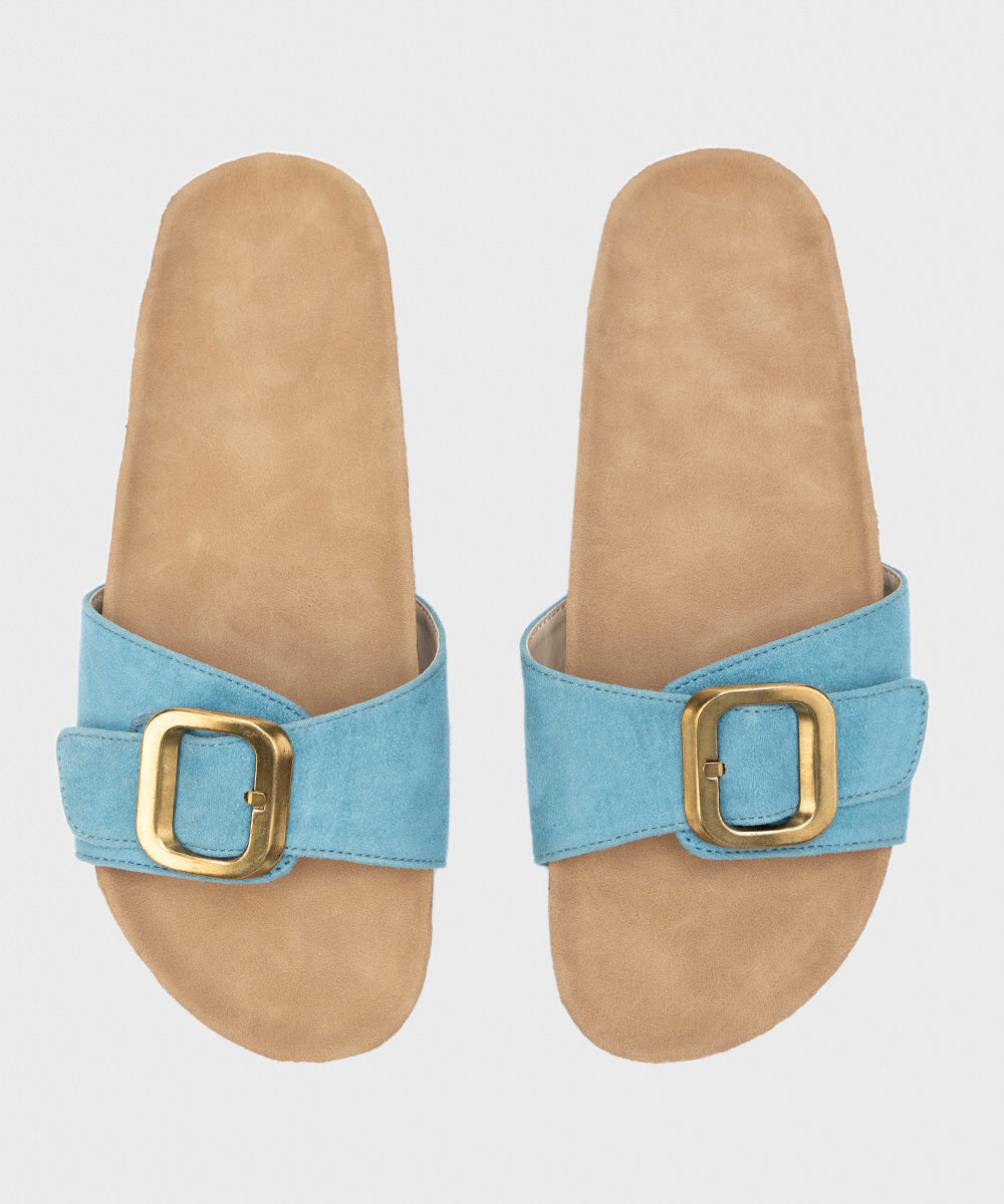 Comfort Slides with Buckle Detail