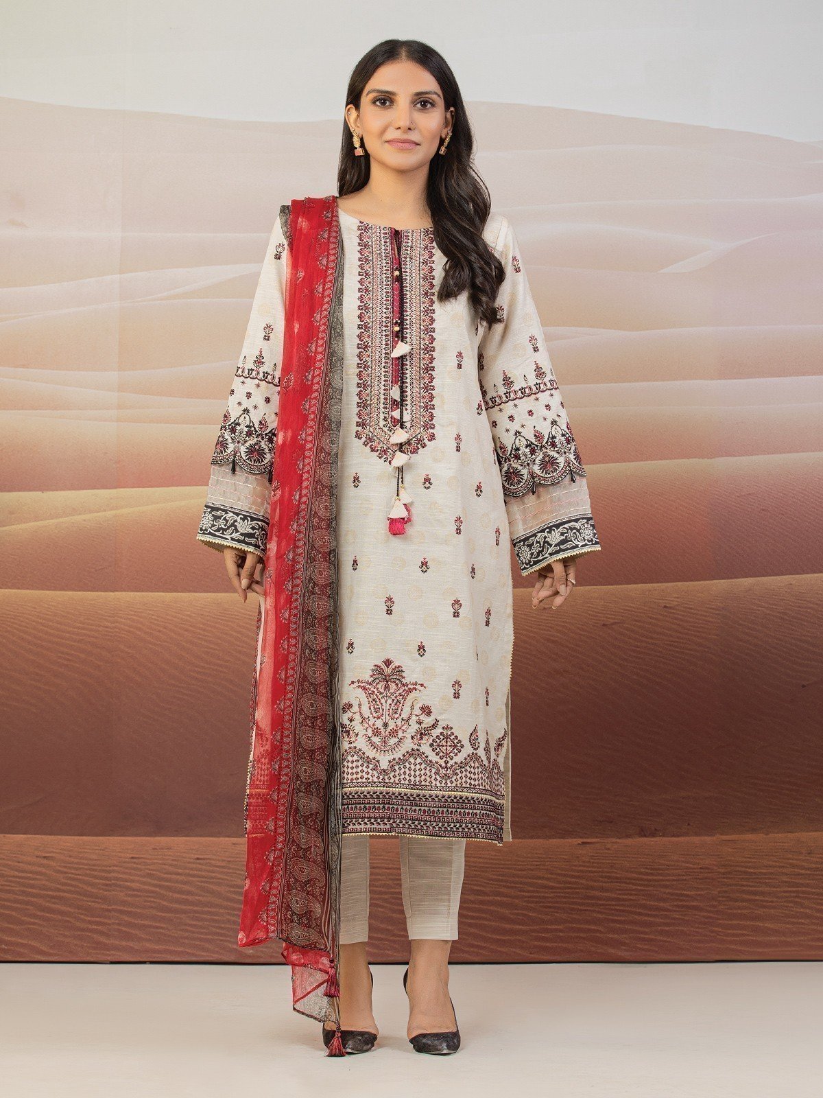 Unstitched Peach Embroidered Khaddar 3 Piece