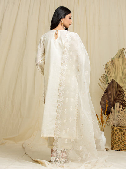 Unstitched Cream Embroidered Cambric 3 Piece